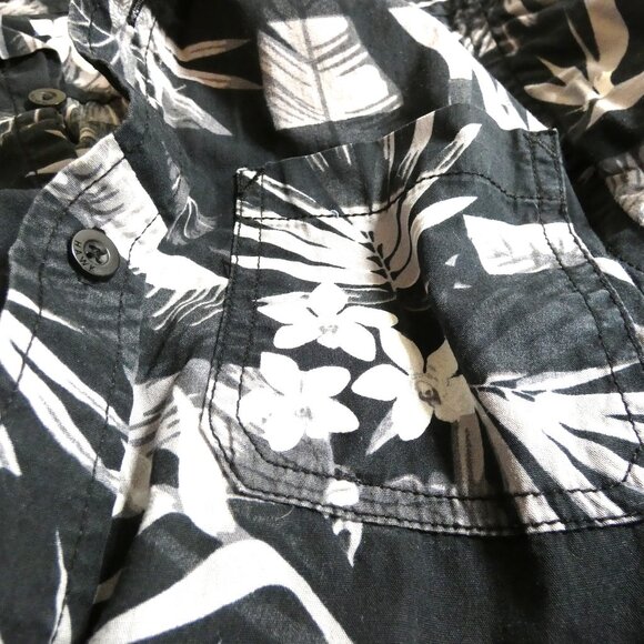 Hawk Boys Shirt Size S 100% Cotton Black White Hawaiian Pattern British - Picture 4 of 4
